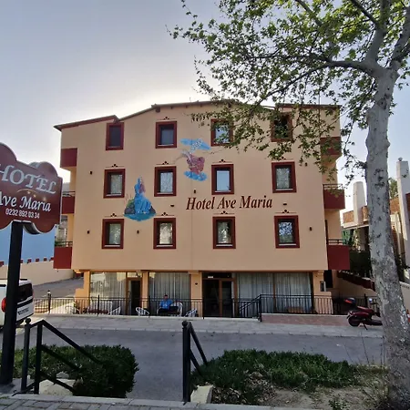Ave Maria מלון
