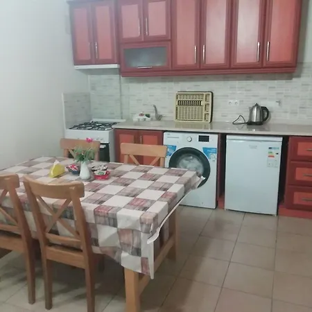 מלון Ave Maria 2*