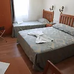 Ave Maria Hotel 2*