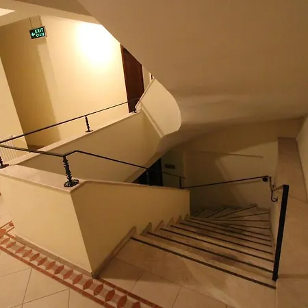 Hotel Ave Maria