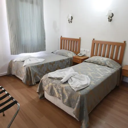Hotel Ave Maria