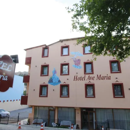 Hotel Ave Maria 2*