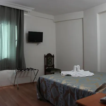 Ave Maria Hotel