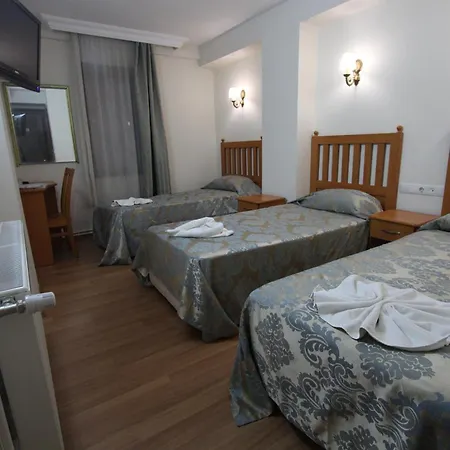 Ave Maria Hotel