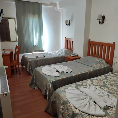 Hotel Ave Maria