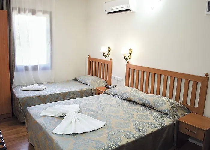 Ave Maria Hotell