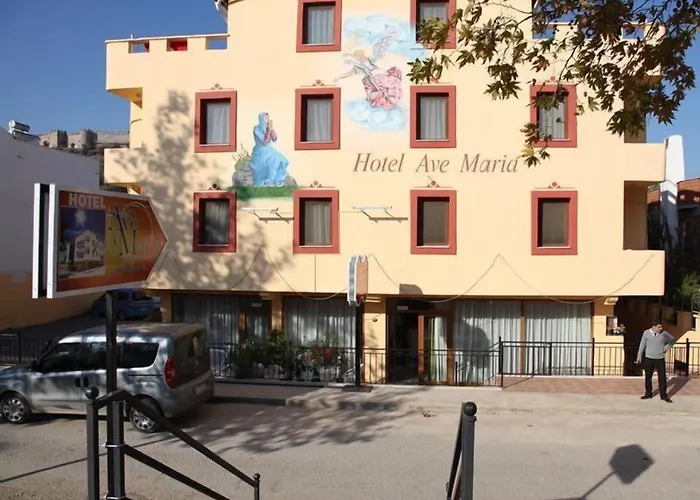 Ave Maria Hotel